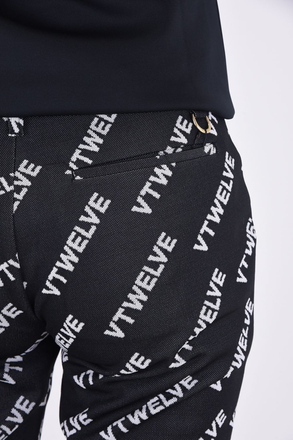 【期間限定ポイント10倍】【レディース】【秋冬仕様】 VET PANTS / グラフィック ロゴ ジャガードパンツ (ブラック)