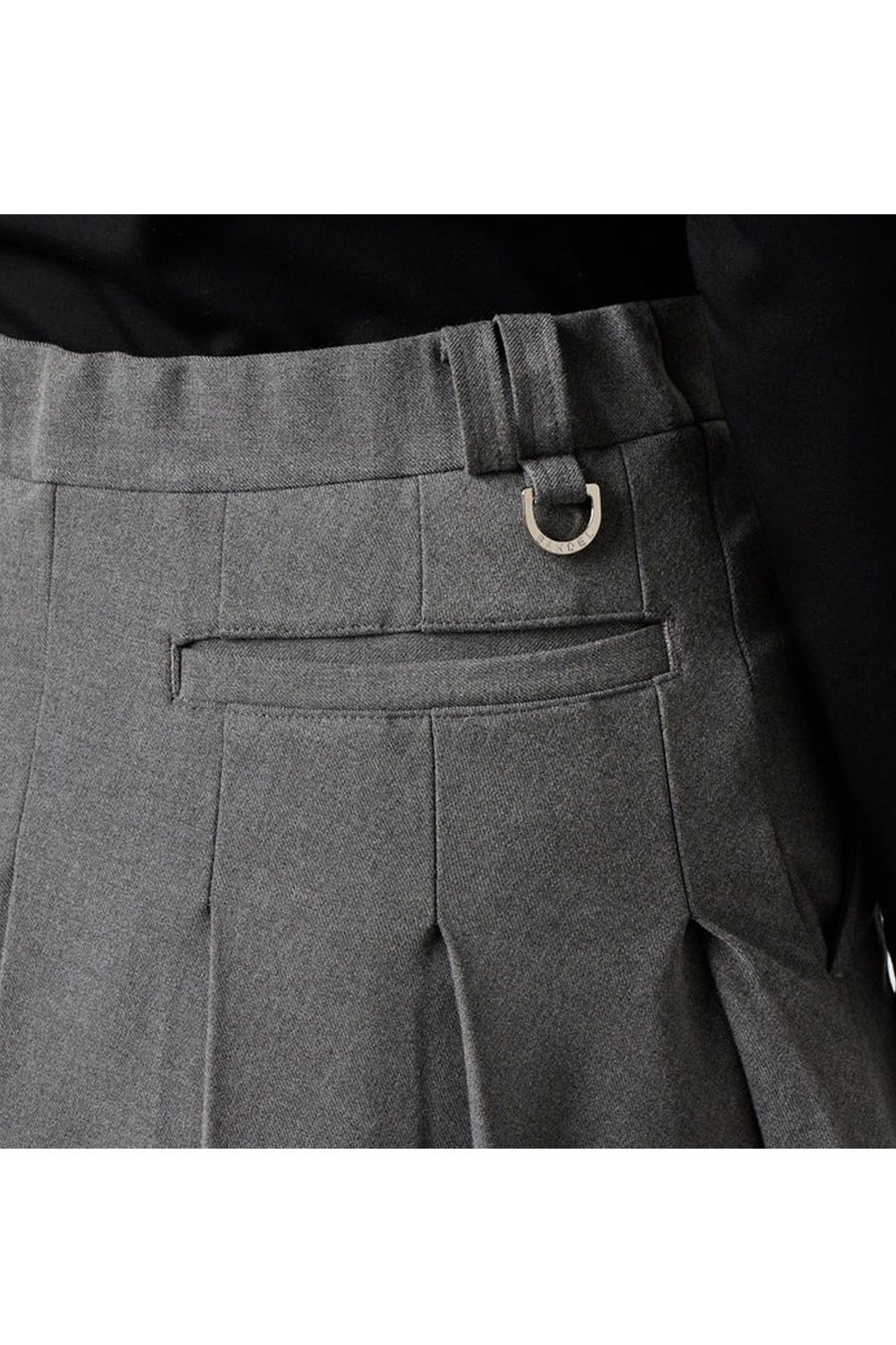 【25AW】【レディース】 BACK SIDE PLEATS SKIRT / バック サイド プリーツスカート (グレー)