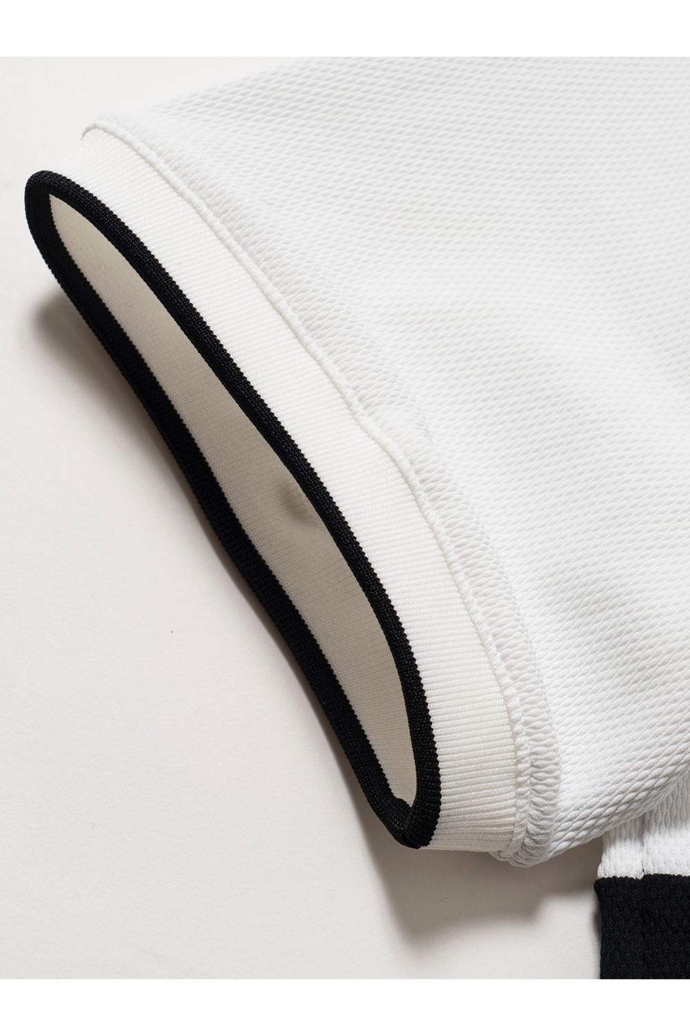 【2026SS】 Kūlina Pohāpohā Bicolor Mockneck（Kolepa Stamp） / バイカラー ショートスリーブ モックネックTシャツ (ホワイト/ブラック) （3月入荷予定）