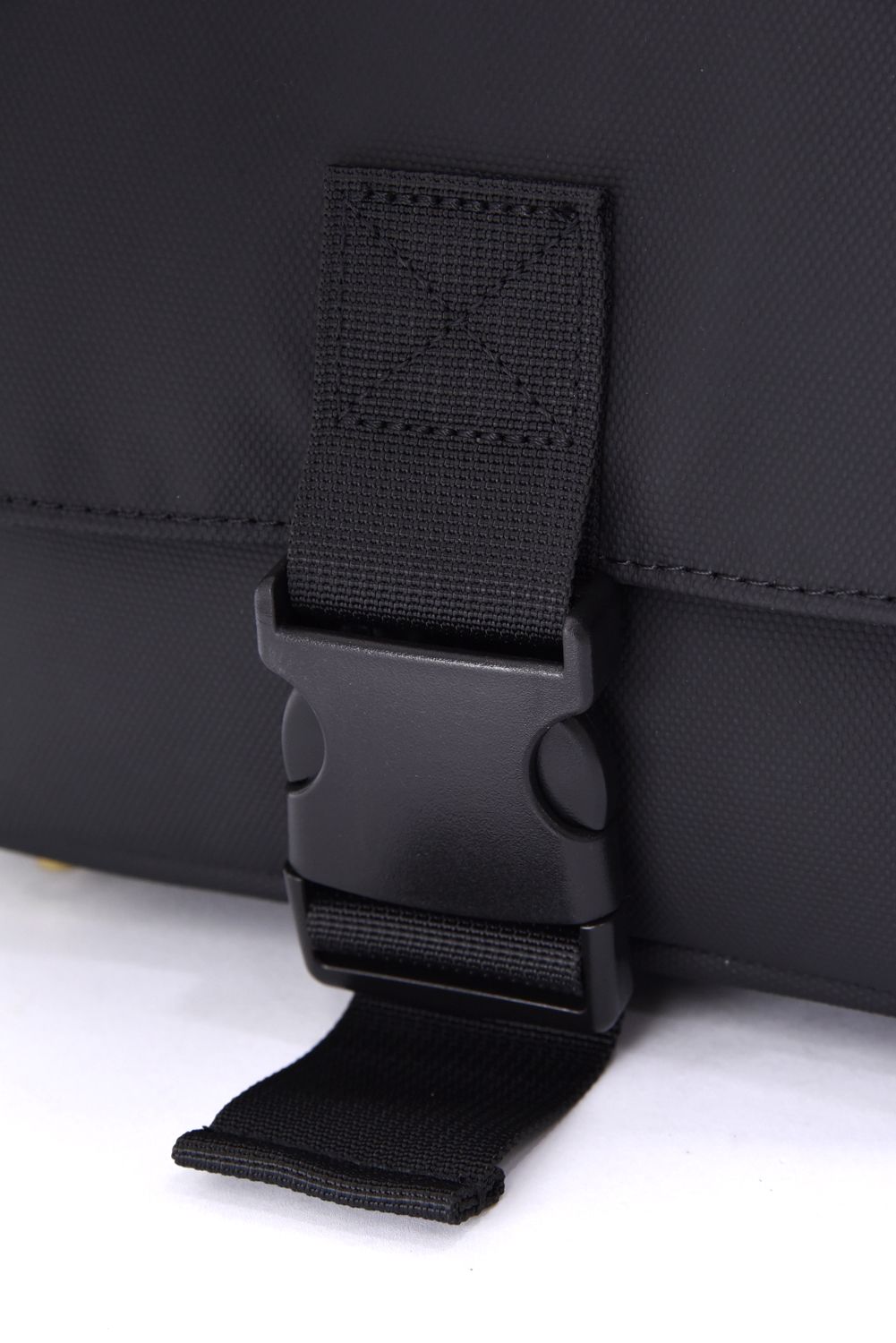 【26AW】 FLAP CART BAG / フロントフラップ ブランドロゴ カートバッグ (ブラック)