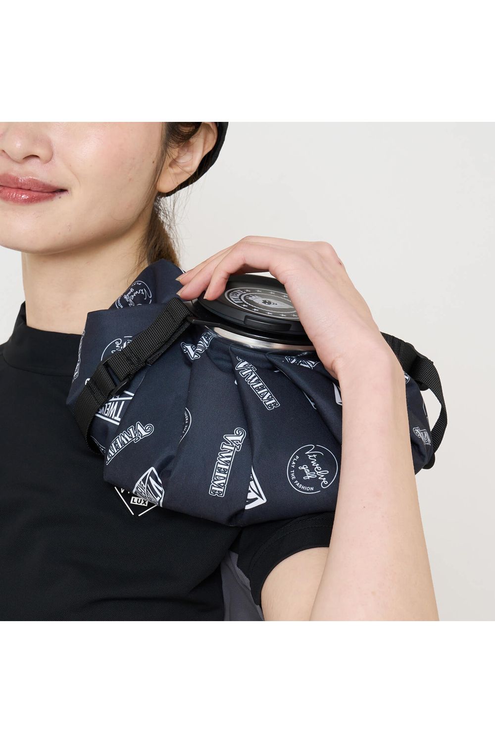 【26SS】 MULTI LOGO ICE BAG / マルチロゴプリント アイスバッグ (ブラック)