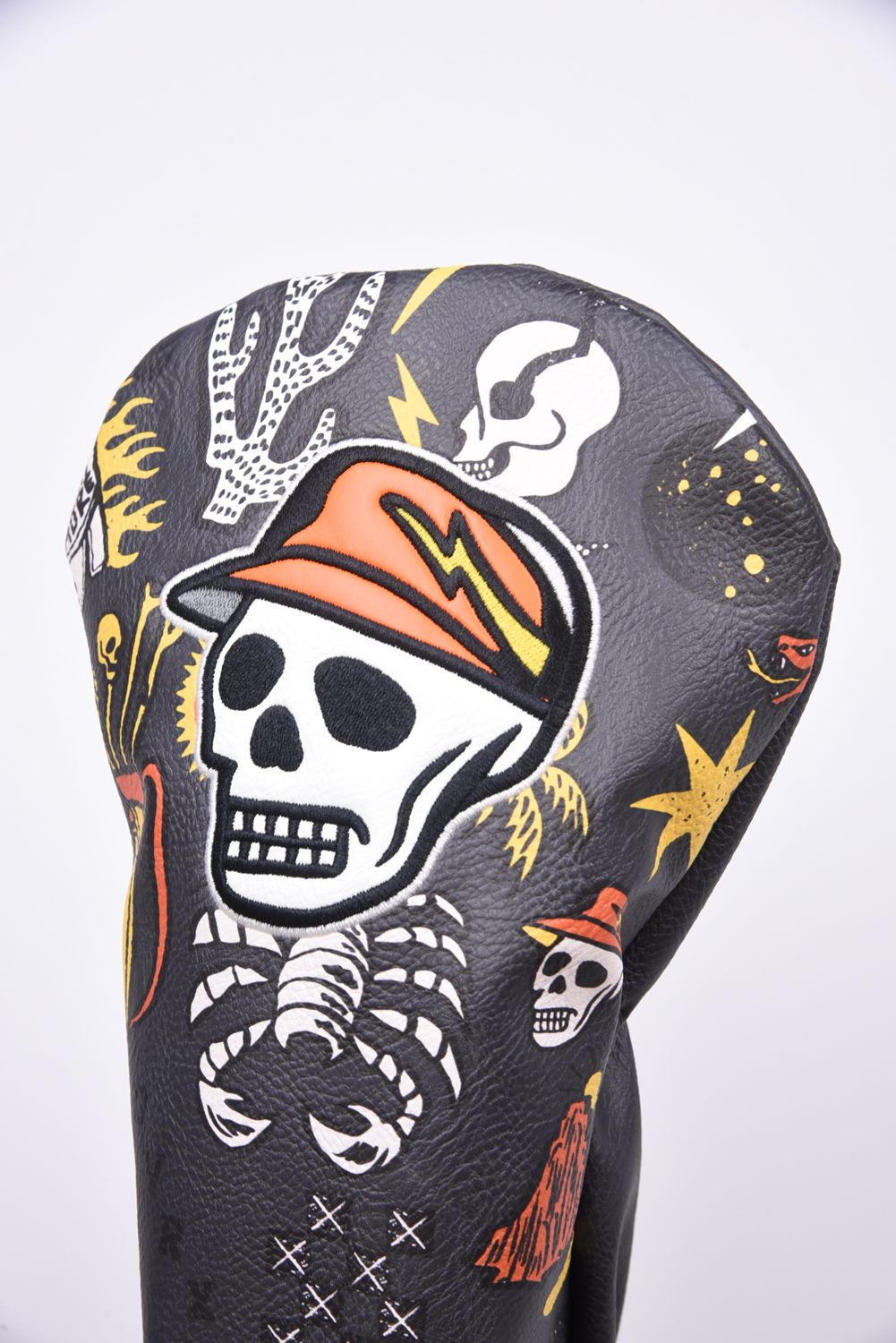 【26SS】 DVG OUT OF BOUNDS DR HEAD COVER /  アウトオブバウンズ ドライバー ヘッドカバー (グレー)