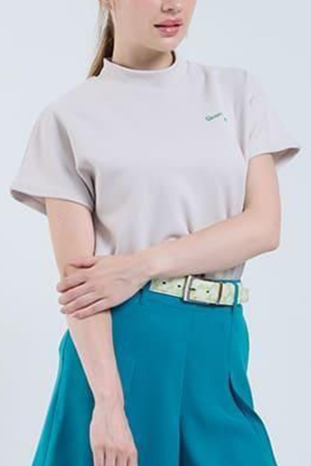 【25SS】【レディース】 WOMENS DOLMAN SLEEVE MOCK NECK / シリコンロゴ ドルマンスリーブ モックネックTシャツ (ベージュ)*