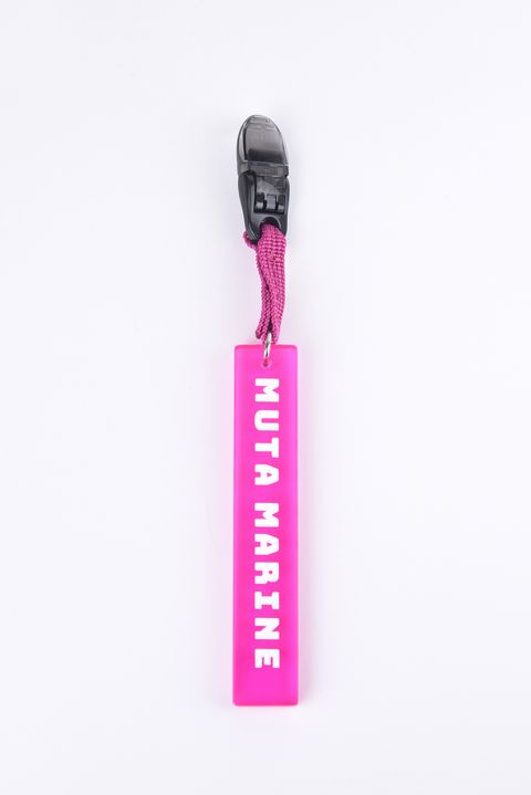 【プレゼント好適品】 CLEAR PUTTER CATCHER / ブランドロゴ スクエア型 クリアパターキャッチャー (ピンク)