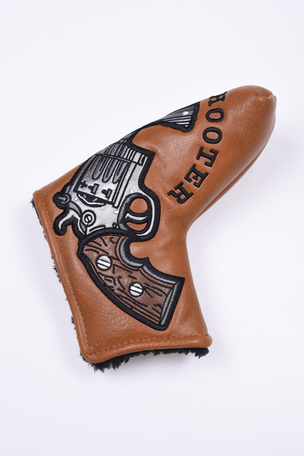 【26AW】 STRAIGHT SHOOTER BLADE COVER / ピストルモチーフ ピンタイプ パターカバー (ブラウン)