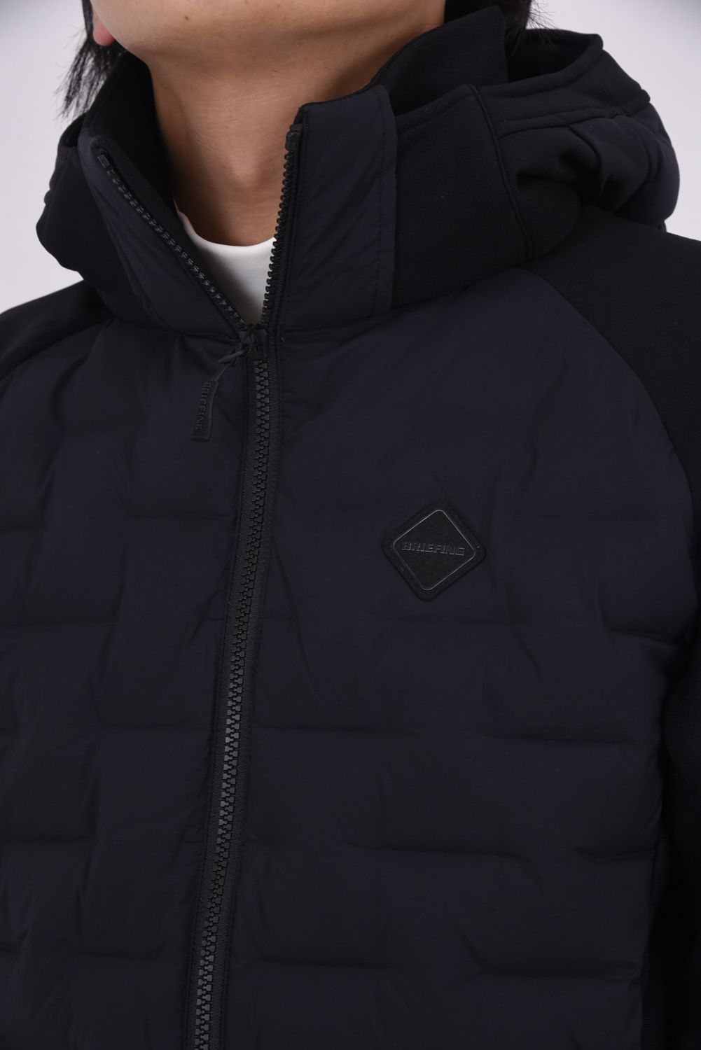 【25AW】 MEN'S HYBRID DOWN PARKA / ストレッチタフタ ダイヤモンドロゴ ハイブリッドダウンジップパーカー (ブラック)