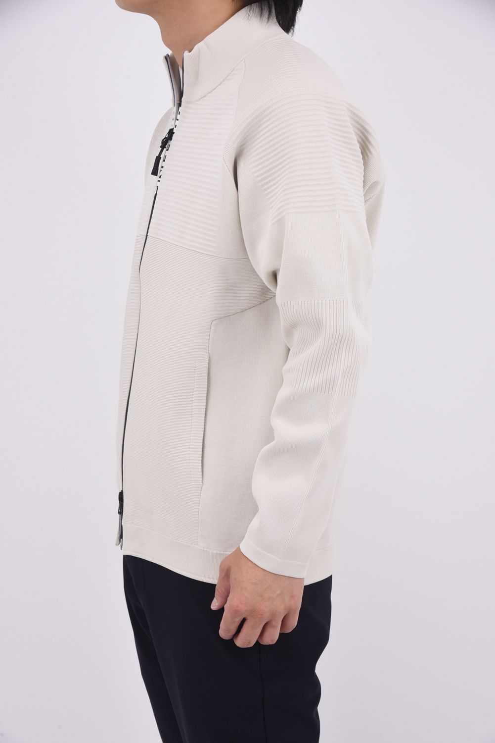 【25AW】 MEN'S WR KNIT BLOUSON / 超撥水糸 ハイネックニットブルゾン (ベージュ)