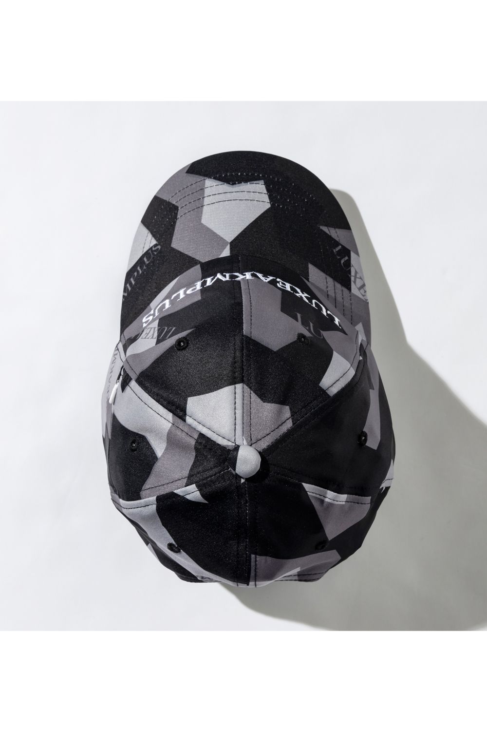 CAMO PATTERN CAP / オリジナルカモフラ ロゴ ベースボール 6パネルキャップ ブラックカモ
