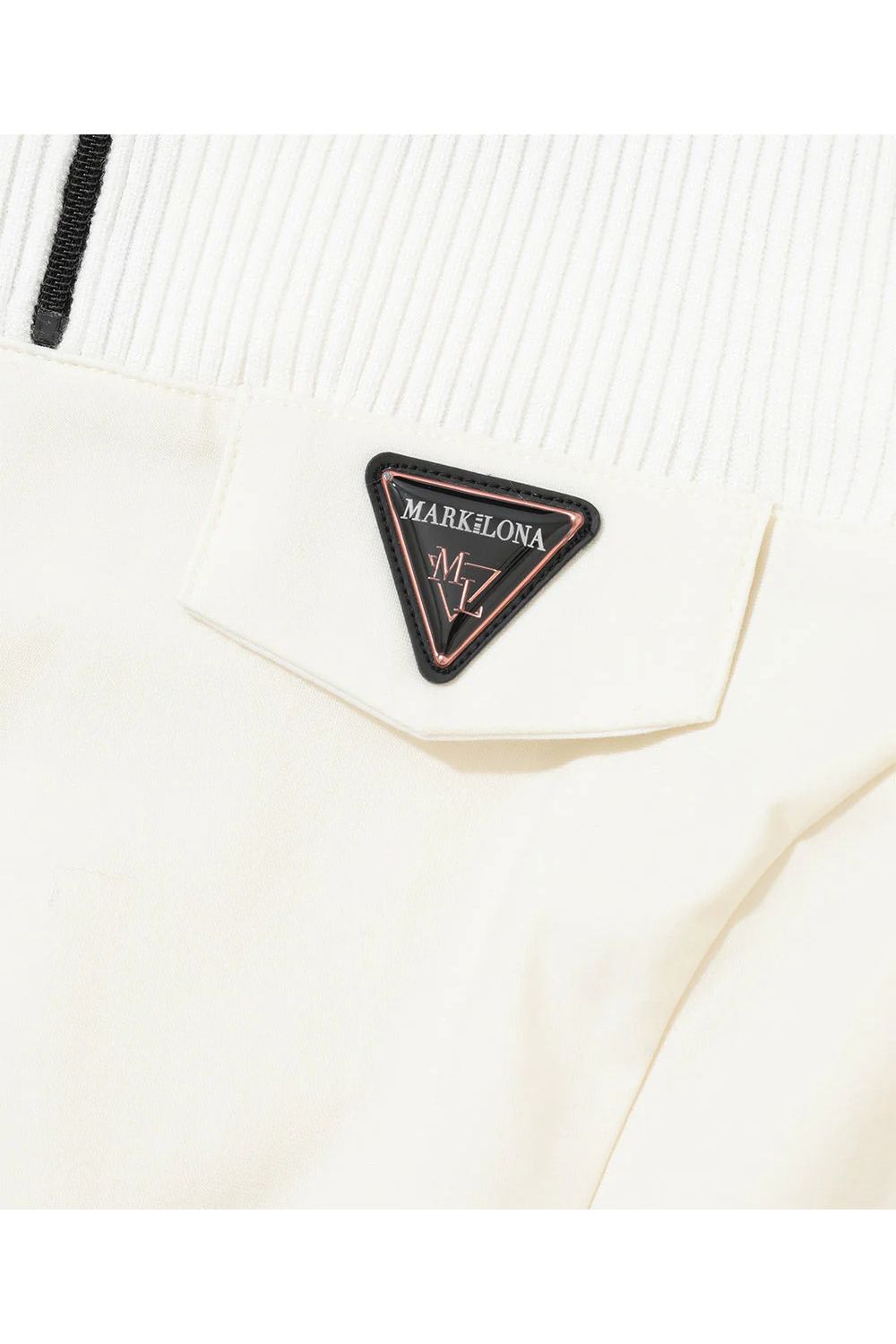 【2025AW】【レディース】【CODE COLLECTION】 HCQT / 異素材切り替え ハーフジップ モックネックインナー (ホワイト)