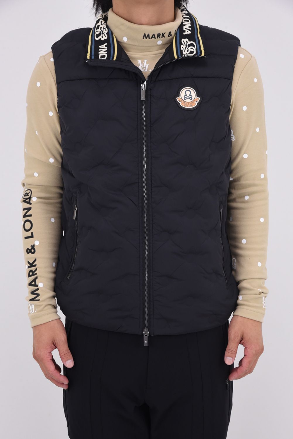 【2025AW】 SYNK SEAMLESS DOWN VEST / ドットパターンシームレス ダウンベスト (ブラック)