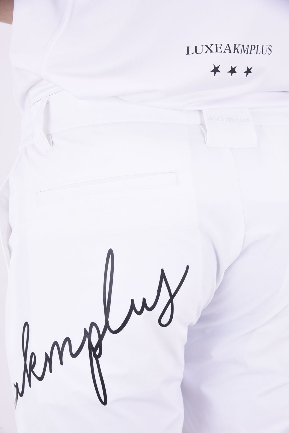 LUXEAKMPLUS - SUPER STRETCH HANDWRITING LOGO SHORT PANTS