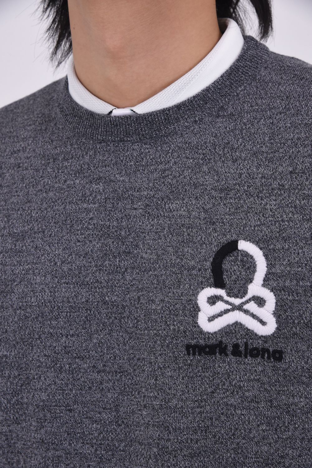 【2025AW】 QUADRO SILKY WOOL SWEATER / ウール100% ブランクスカル クルーネックニット (ヘザーグレー)