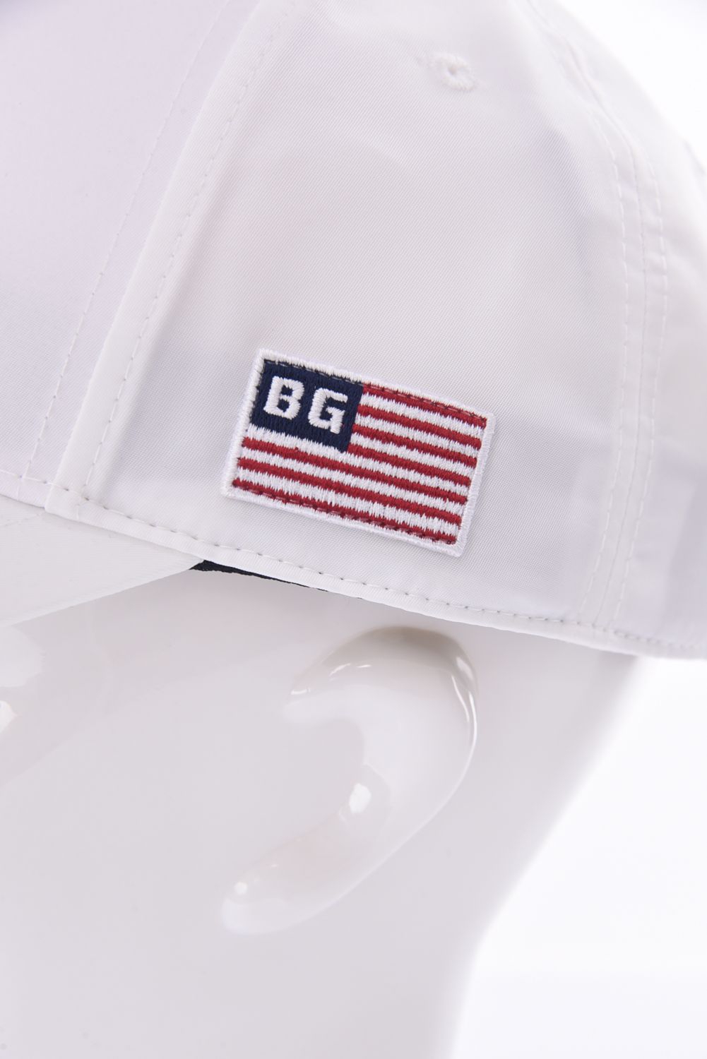 MENS TWILL INITIAL CAP / イニシャル ワッペン キャップ (ホワイト)