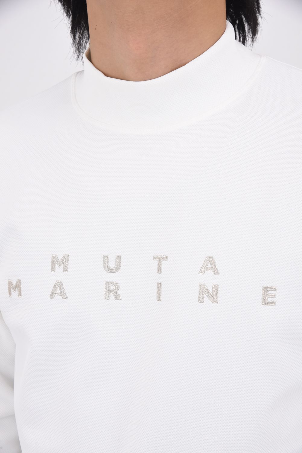 【25AW】 STRETCH MOCK NECK / ストレッチ モックネック Tシャツ (ホワイト)