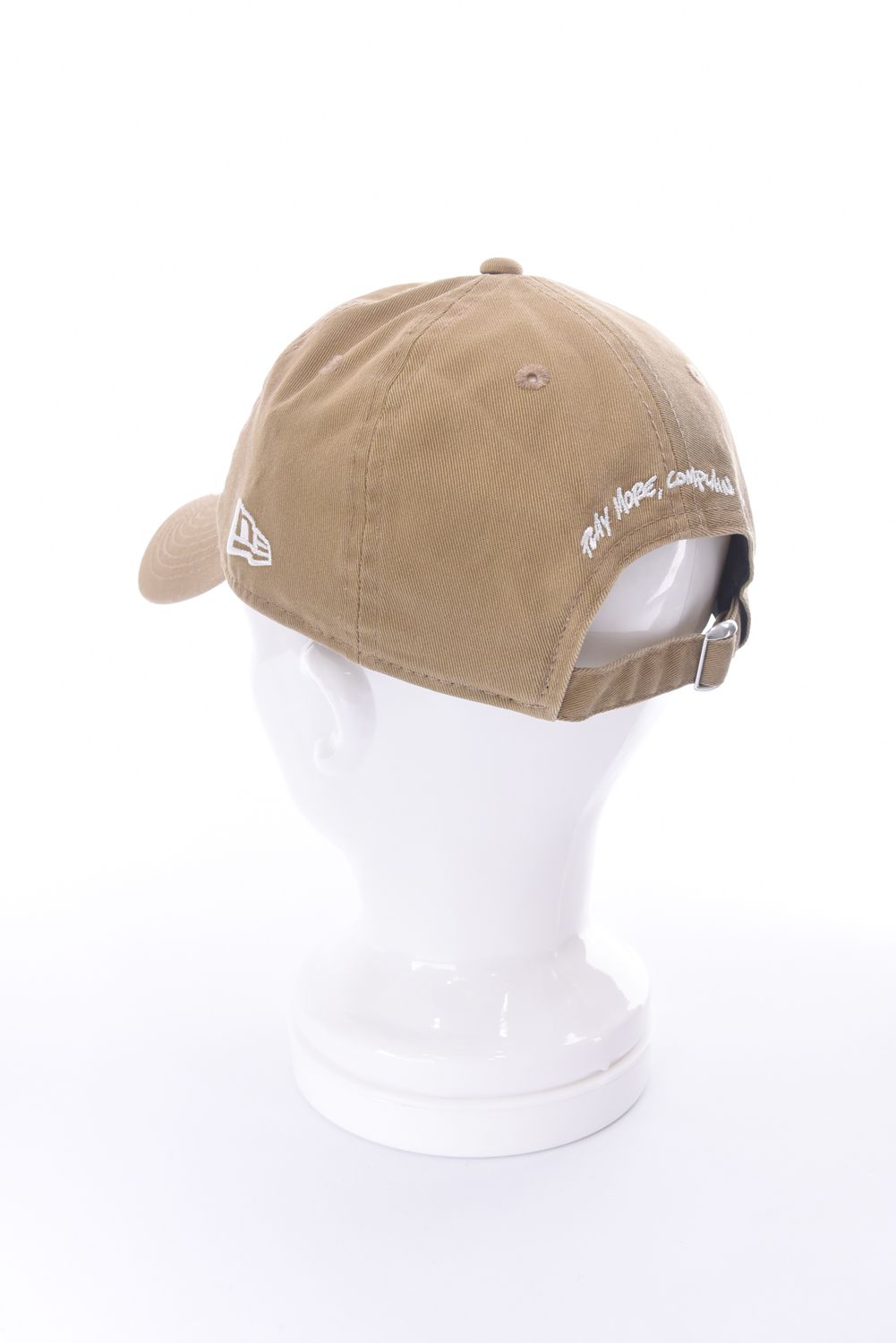 【26SS】 DVG NEWERA CAP / ブランドロゴ刺繡 ベースボールキャップ (サンド)