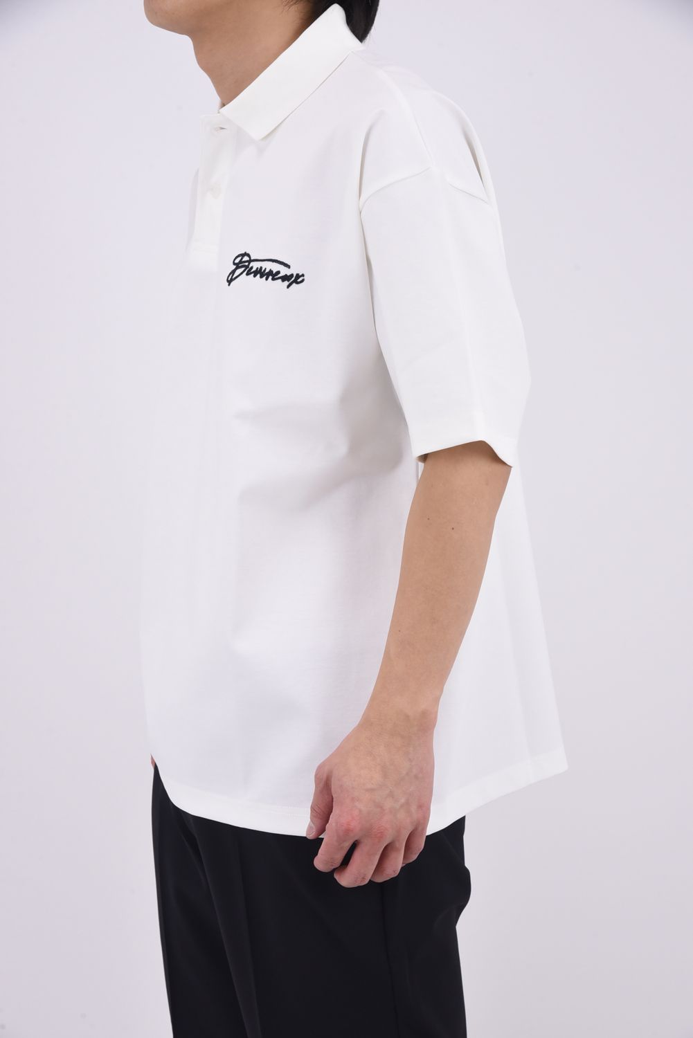 【26SS】 DVG OVER FIT POLO / バックプリント オーバーサイズ ポロシャツ (ホワイト)