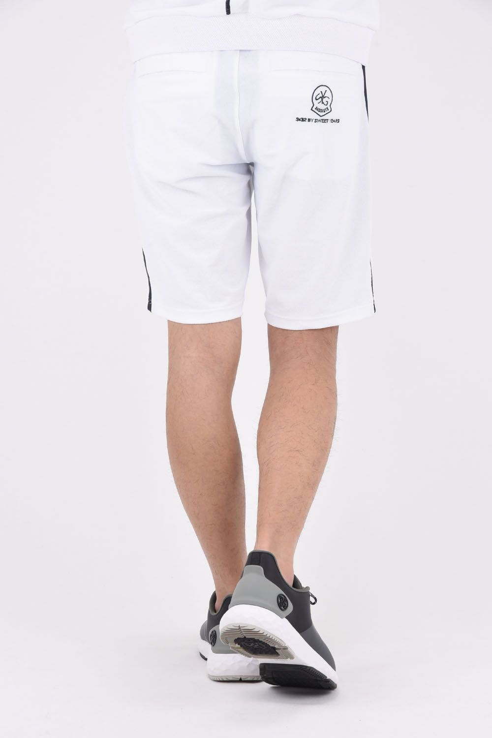 【ABSOLUTE】 CARVICO PANTELLERIA SIDE MESH SHORTS / ロゴ カルビコ ストレッチ ショートパンツ (ホワイト)