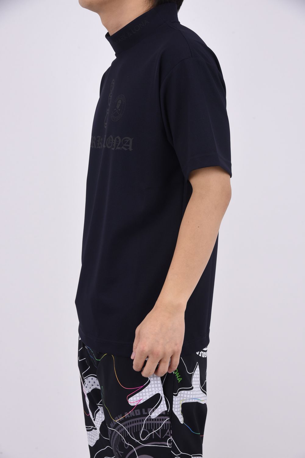 【26SS】 CROCE WAFFLE MOCK NECK TEE / ナイロンワッフル ブラックレターロゴ モックネックTシャツ (ネイビー)