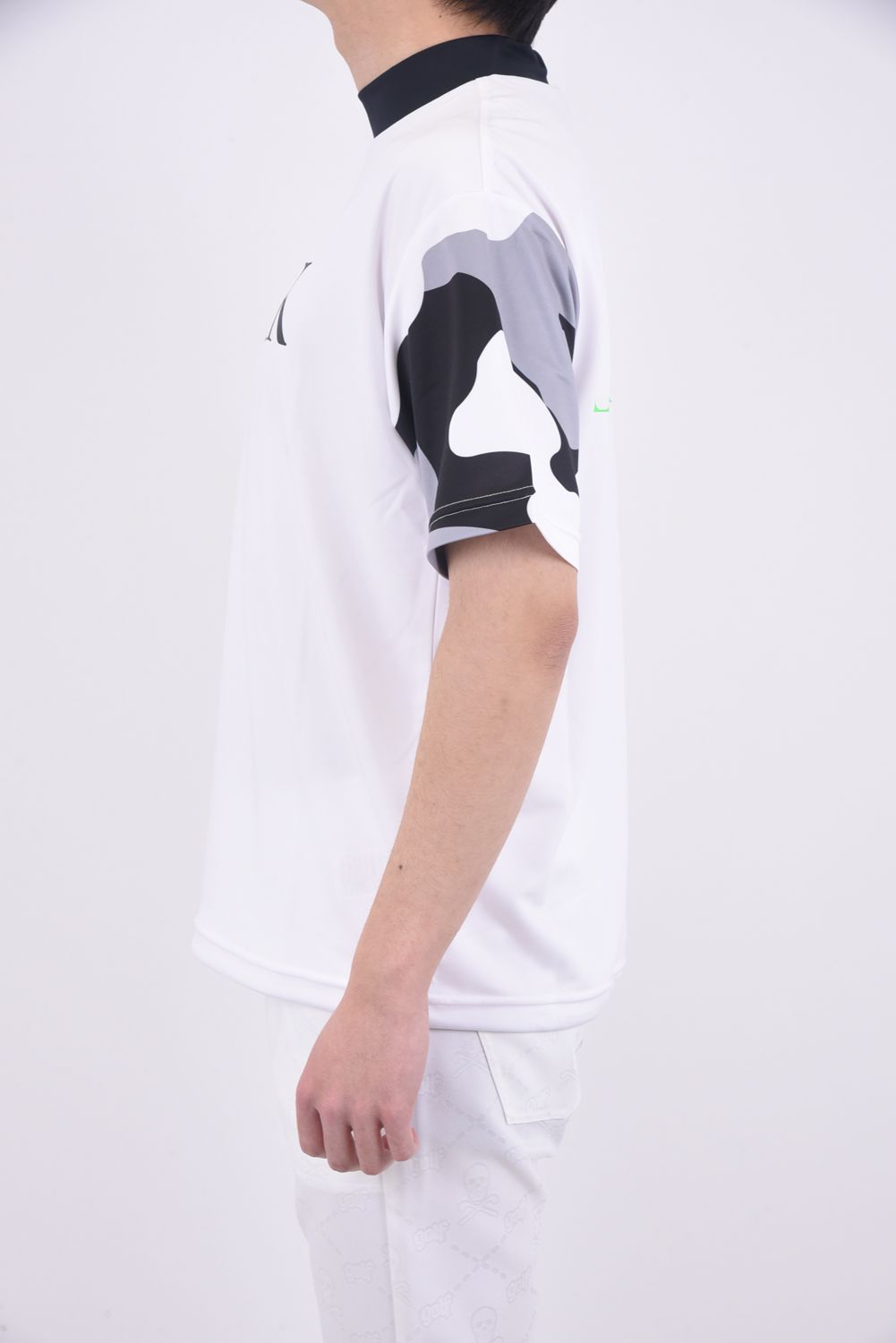 CHROMAKEY MOCK NECK SHIRTS / ロゴプリント カモフラ柄 オーバーサイズモックネックTシャツ ホワイト - 44(S)