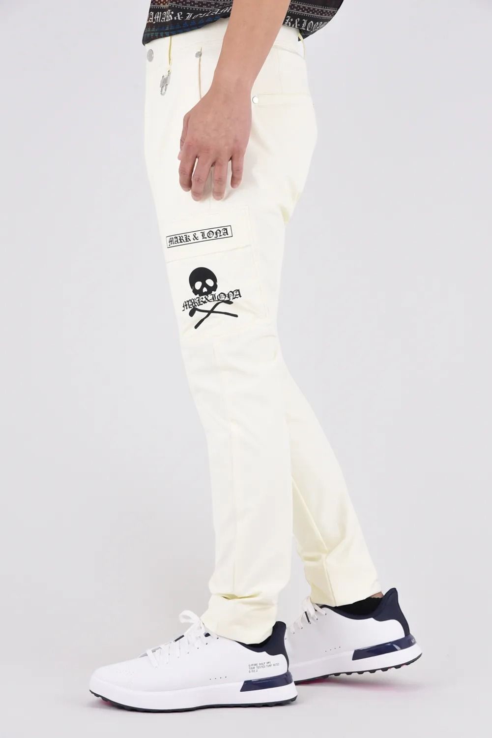 【26AW】 FRACTUR UTYLITY PANTS / ナイロンタフタ アイアンスカルプリント ストレッチロングパンツ (ホワイト)