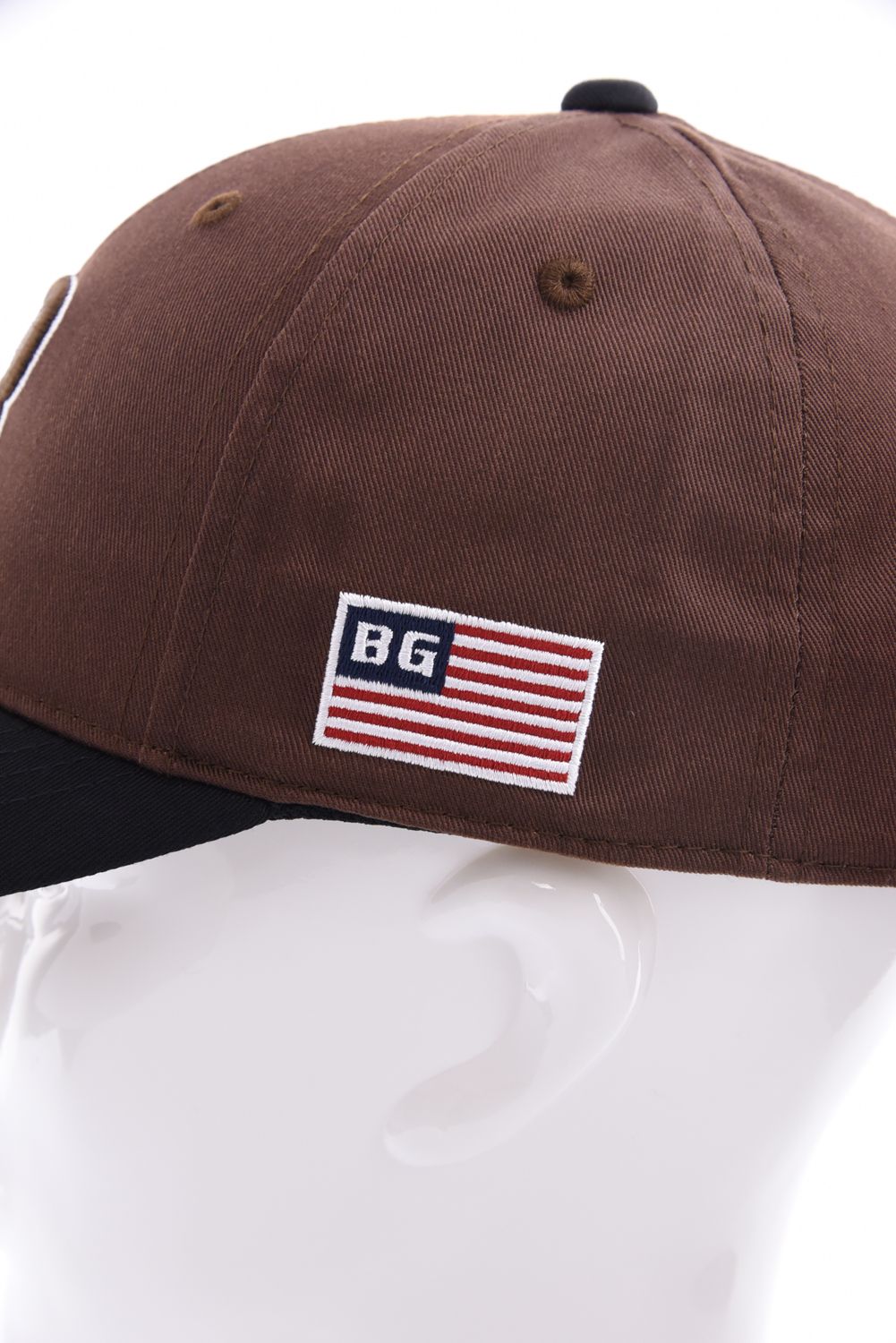 【26AW】 MEN’S 2-TONE INITIAL CAP / バイカラー ブランドイニシャル刺繍 キャップ (ブラウン)