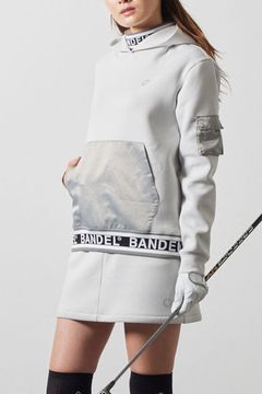 【レディース】 WOMENS NYLON POCKET P/O HOODIE / ナイロンポケット エンボスロゴ プルオーバー フーディ (ライトグレー)