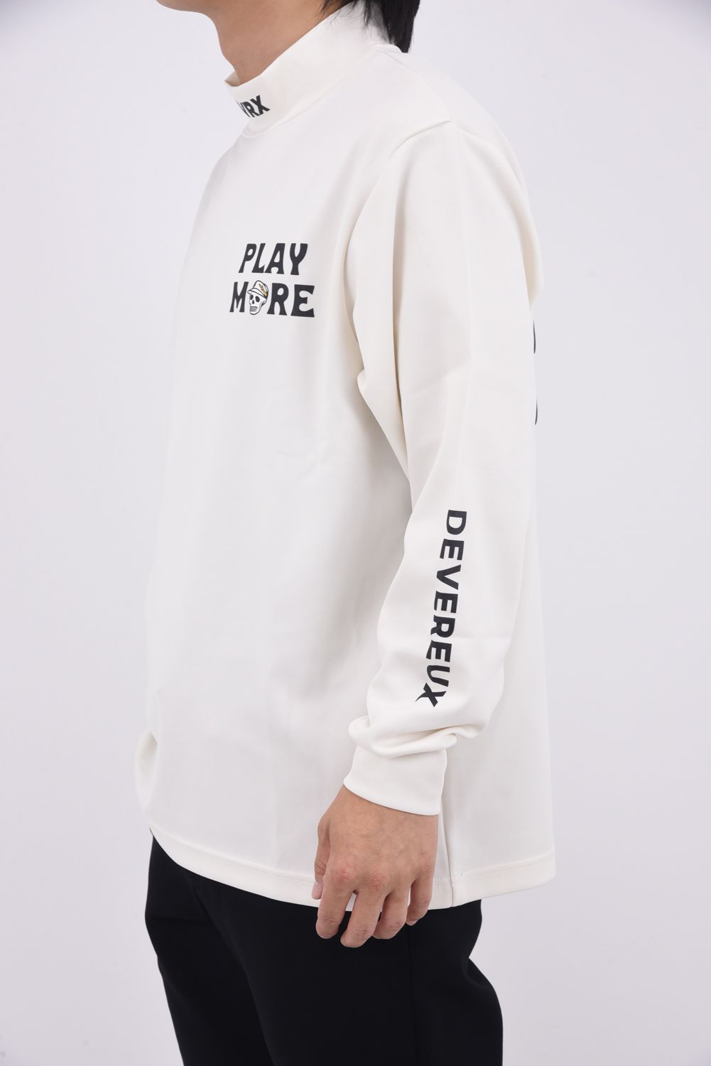 【25AW】 STINGER FITTED / バック スコーピオンデザイン ロングスリーブ モックネック (ホワイト)