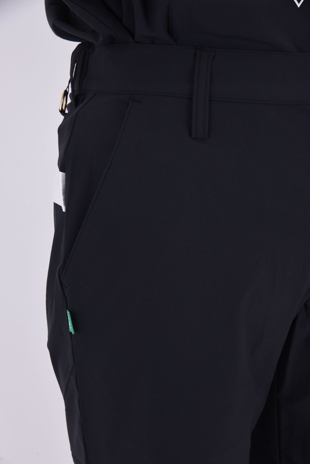 【26SS】 OZ SHORTS / ストレッチナイロン バックロゴライン ショートパンツ (ブラック)