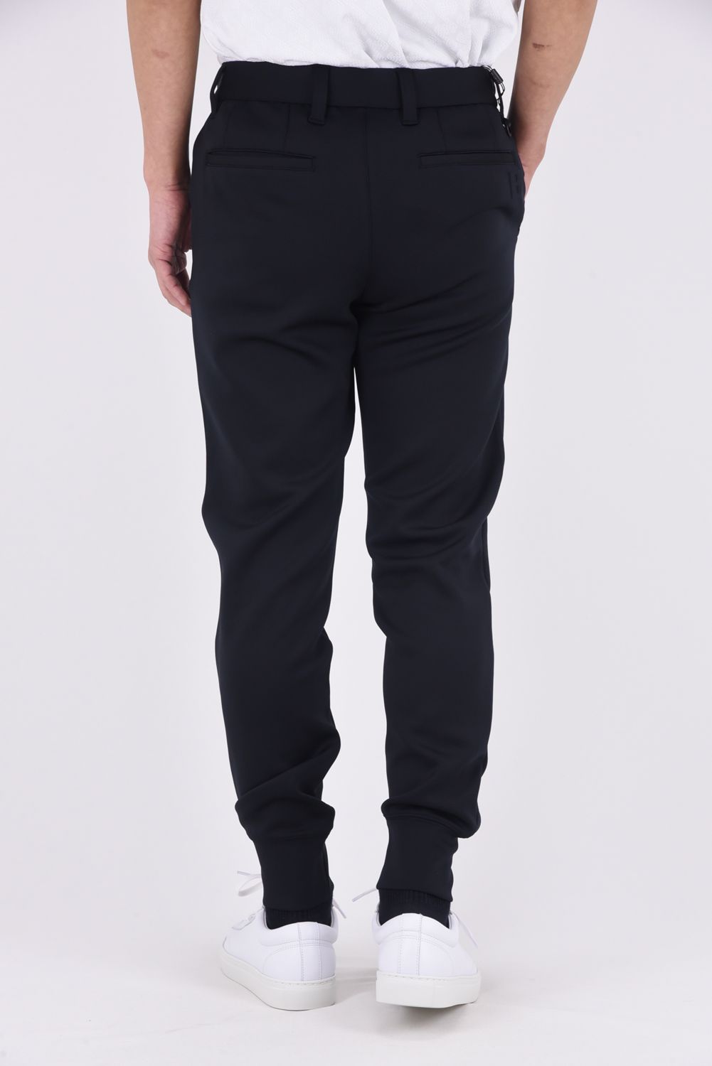 【26SS】 MEN'S 3D LOGO JOGGER PANTS / 3Dエンボスロゴ ストレッチジャージ ジョガーパンツ (ブラック)