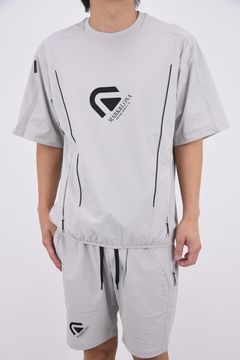 【26SS】【CODE COLLECTION】 PTMT / ストレッチナイロン クルーネックプルオーバー (ライトグレー)