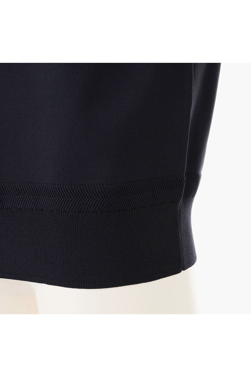 【26AW】 MEN’S PLANE KNIT CREWNECK / ブランドロゴ クルーネックニット (ネイビー)