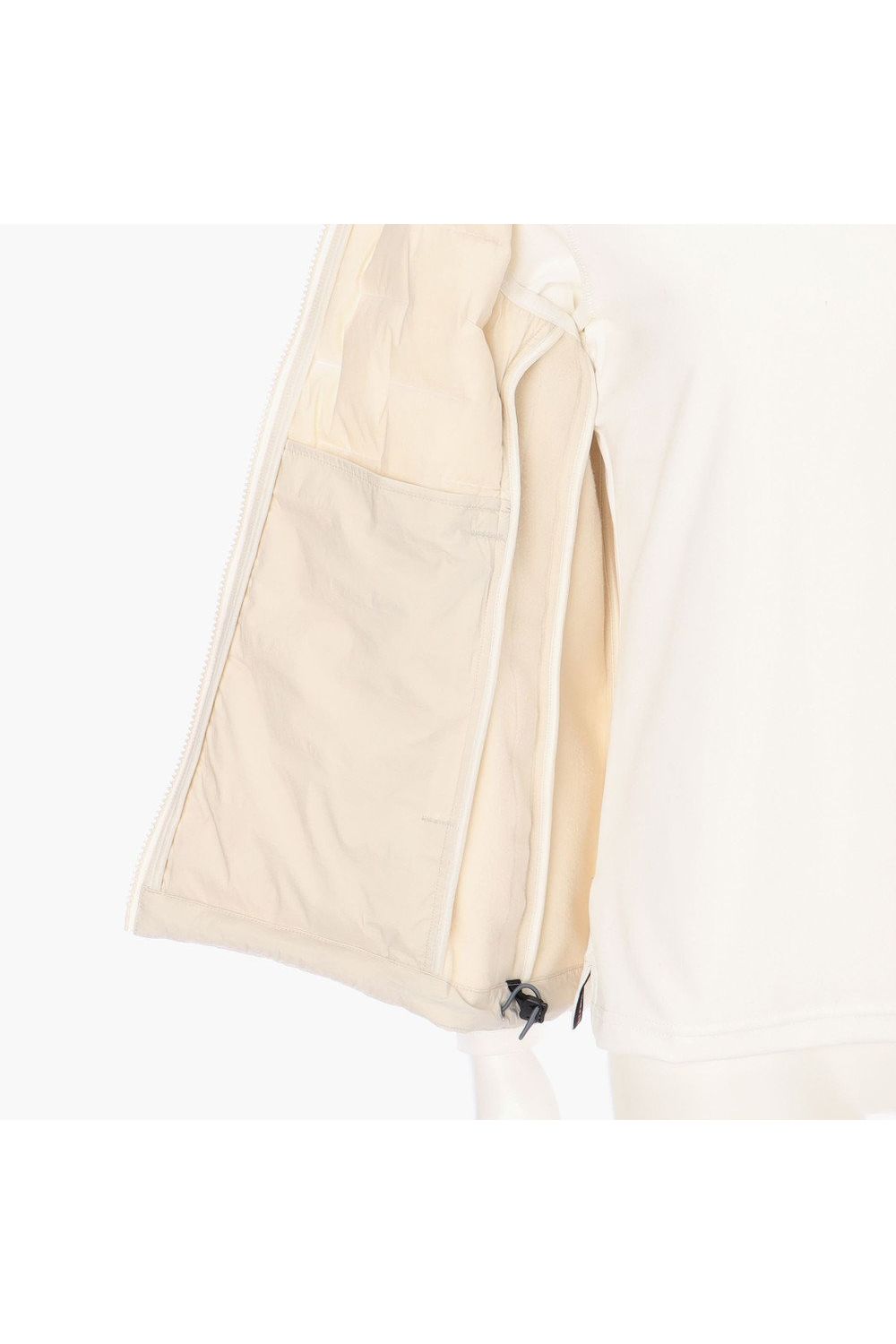【25AW】【レディース】 WOMEN'S HYBRID DOWN VEST / ストレッチタフタ ダイヤモンドロゴ ハイブリッドダウンベスト (ベージュ)