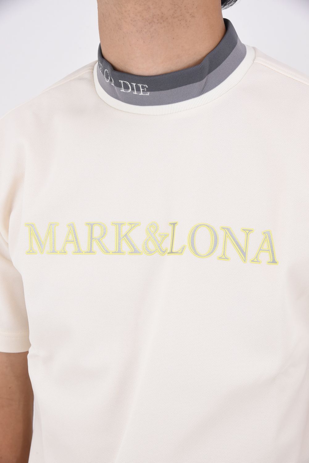ATLANTIS MOCK TEE / ロゴプリント モックネック (オフホワイト)
