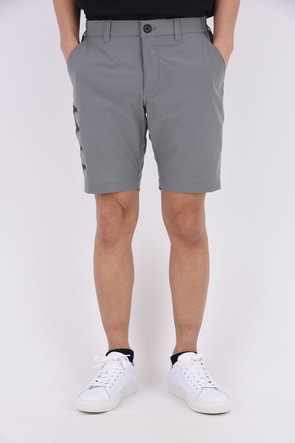 【26SS】 TAFFETA SHORT PANTS / ドライ＆フリーモーションパンツ (グレー)
