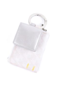 【プレゼント好適品】 Canary No.2 (カナリー) / ブランドオリジナルテキストスタイル マルチケース (モノホワイト/シルバー)*