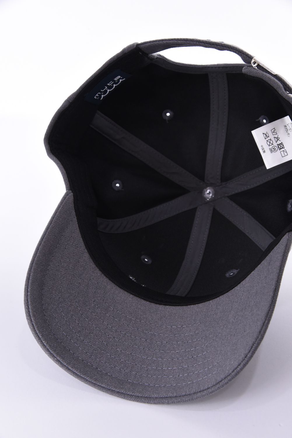 【26AW】 COLLEGE LETTERING CAP / ブランドロゴ刺繍 キャップ (グレー)