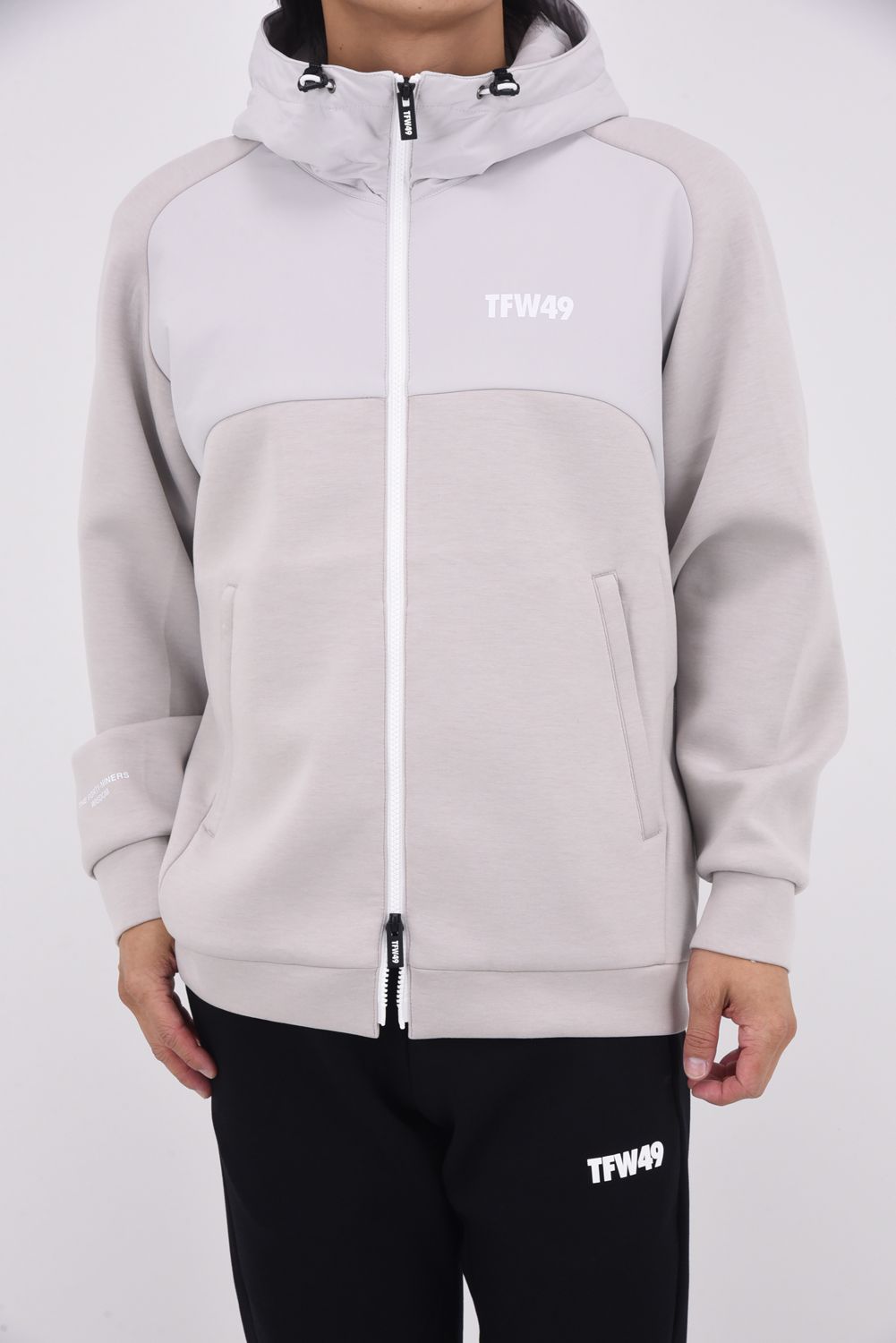 【25AW】 CARDBOARD MATERIAL FULL ZIP HOODIE / ダンボール素材 フルジップパーカー (グレージュ)