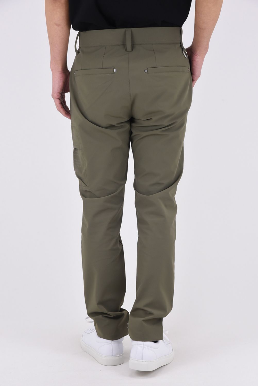 【26SS】 SCOPE ADAPTIVE UTILITY PANTS / ナイロンタフタ パッチポケット ハイストレッチ ロングパンツ (カーキ)