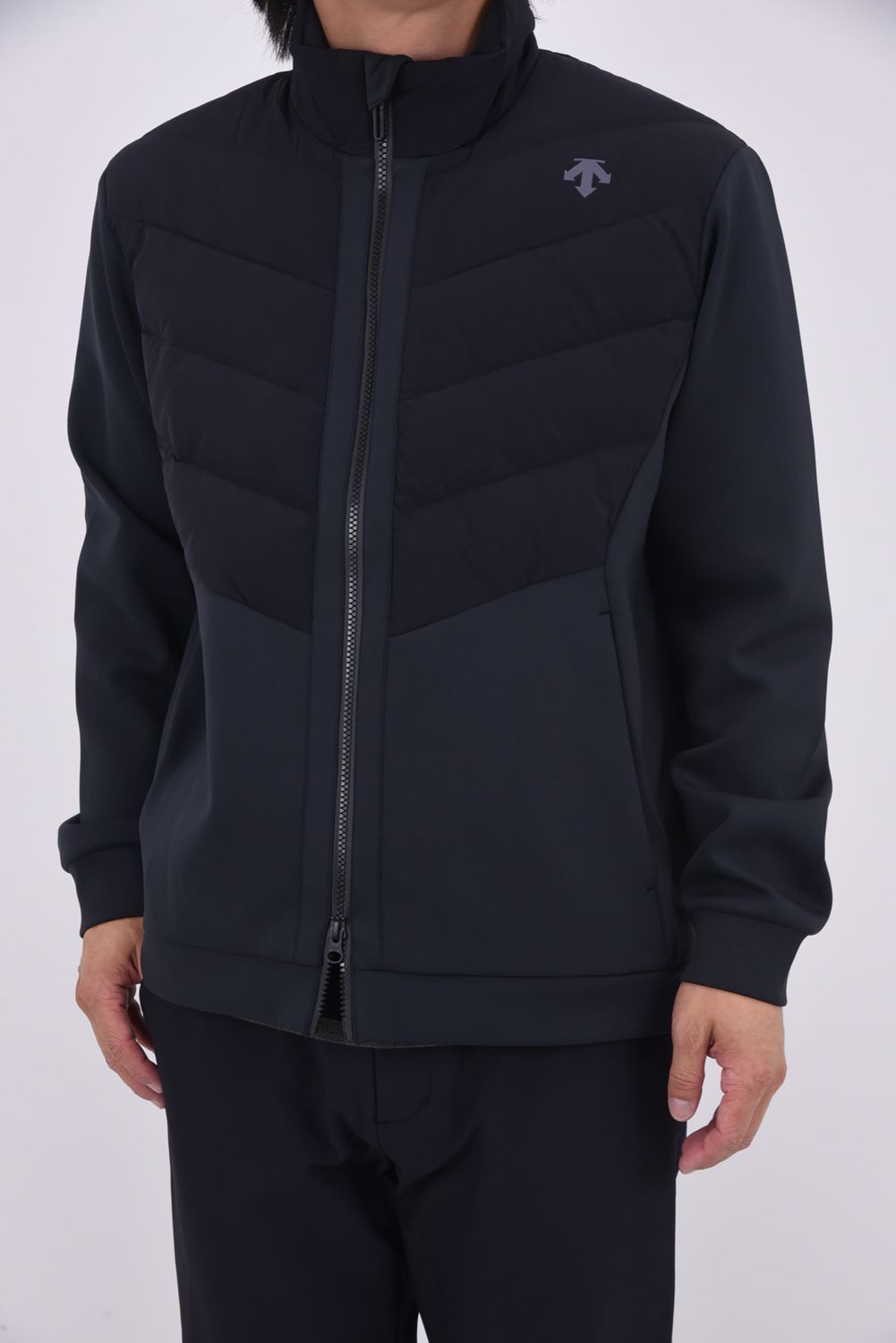 【25AW】 防風ハイブリッドダウンジャケット (ブラック)