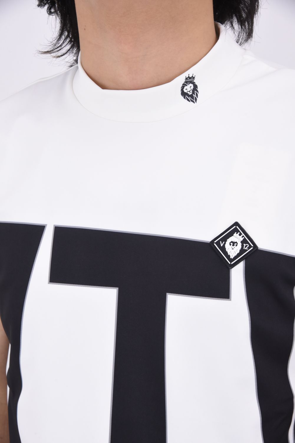 V12 - 【25SS】 BIGZ MOCK / ビッグロゴ モックネックTシャツ