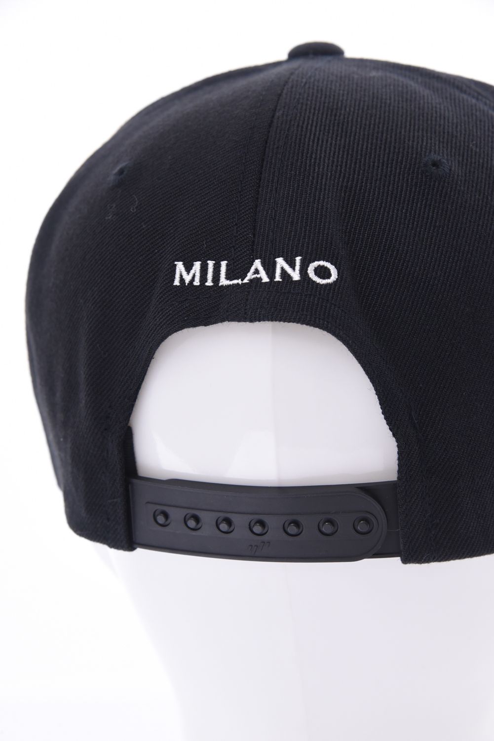 【26SS】 HEART MIX LOGO SNAPBACK CAP / ブランドロゴ刺繍 スナップバック フラットキャップ (ブラック)