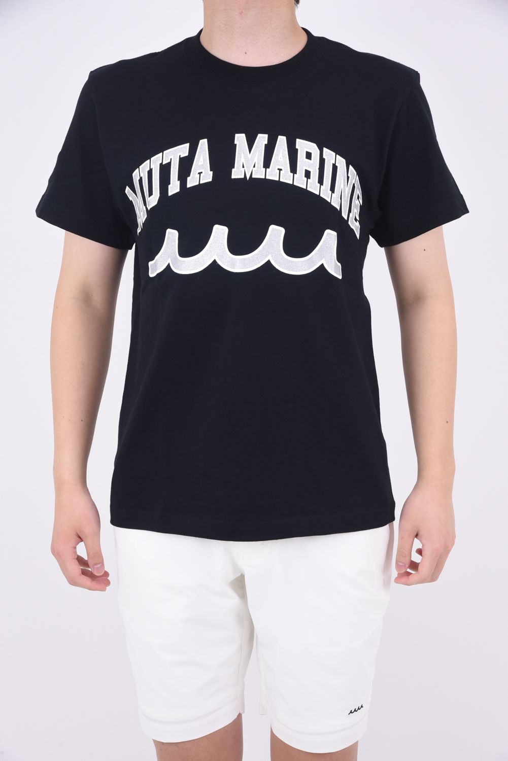 muta - ACANTHUS × muta MARINE College Logo Tee / カレッジロゴ T