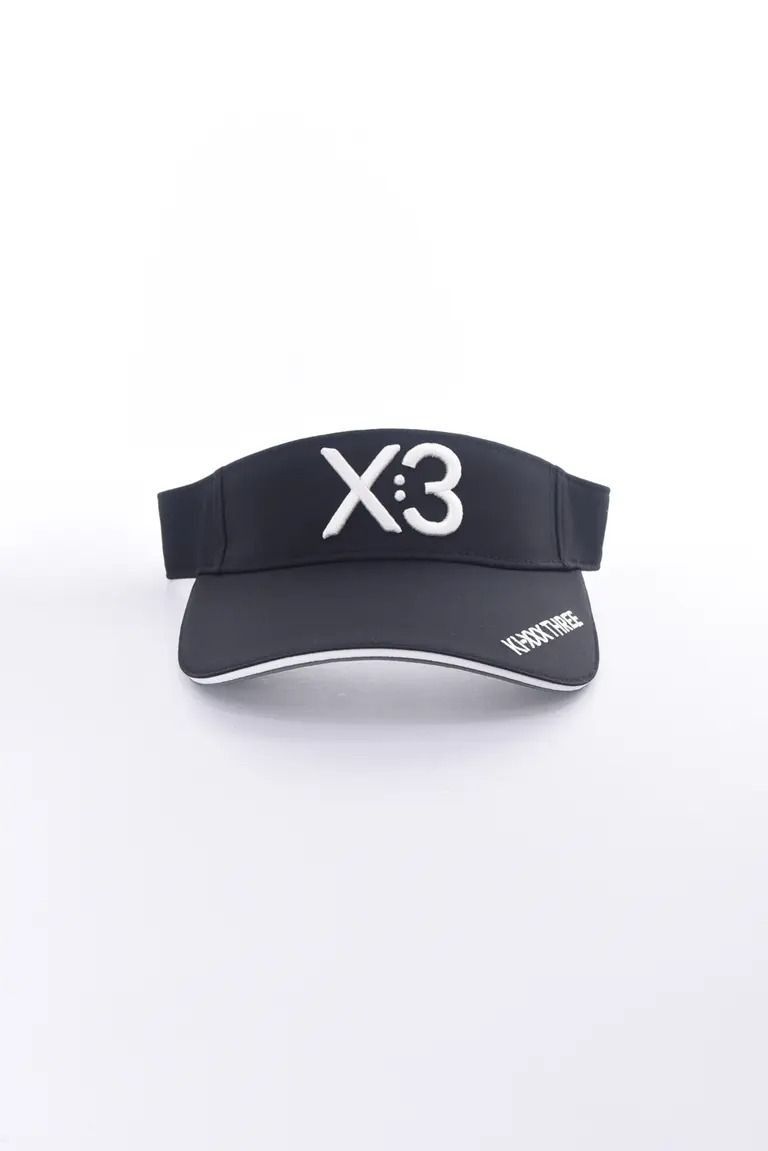 【26AW】 KIX3 BASIC LOGO VISOR / ブランドロゴ刺繡 サンバイザー (ブラック/ホワイト)