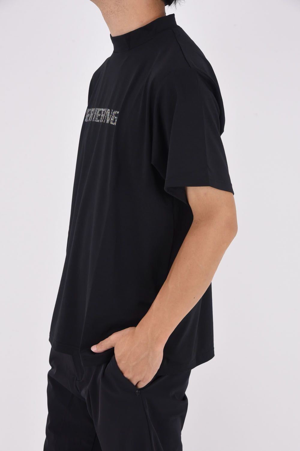 BRIEFING - MEN'S EARTH MOCK NECK / ブランドロゴ モックネック