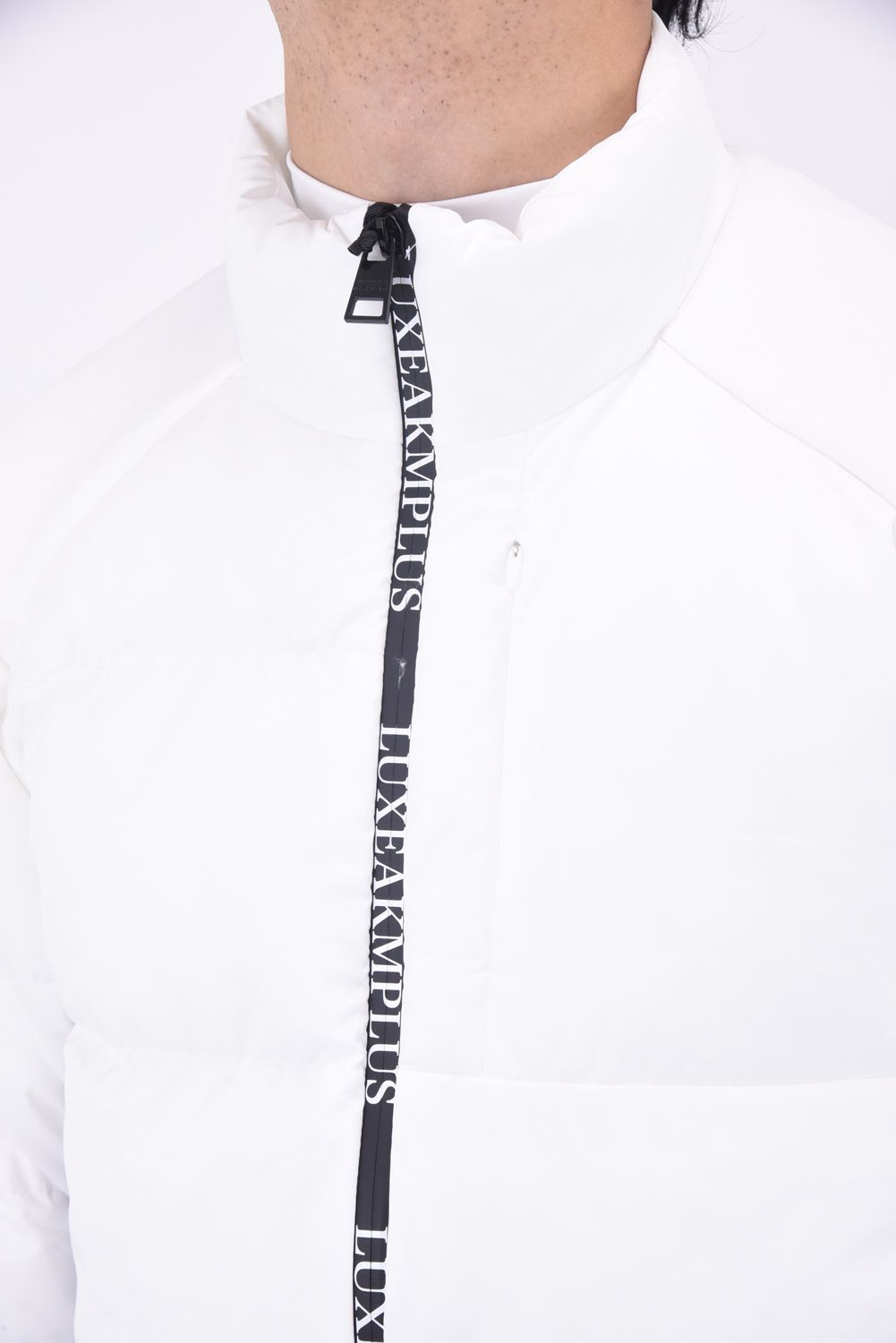 STAND ZIP FIT PADDING / ロゴ ジップアップ ブルゾン (ホワイト)