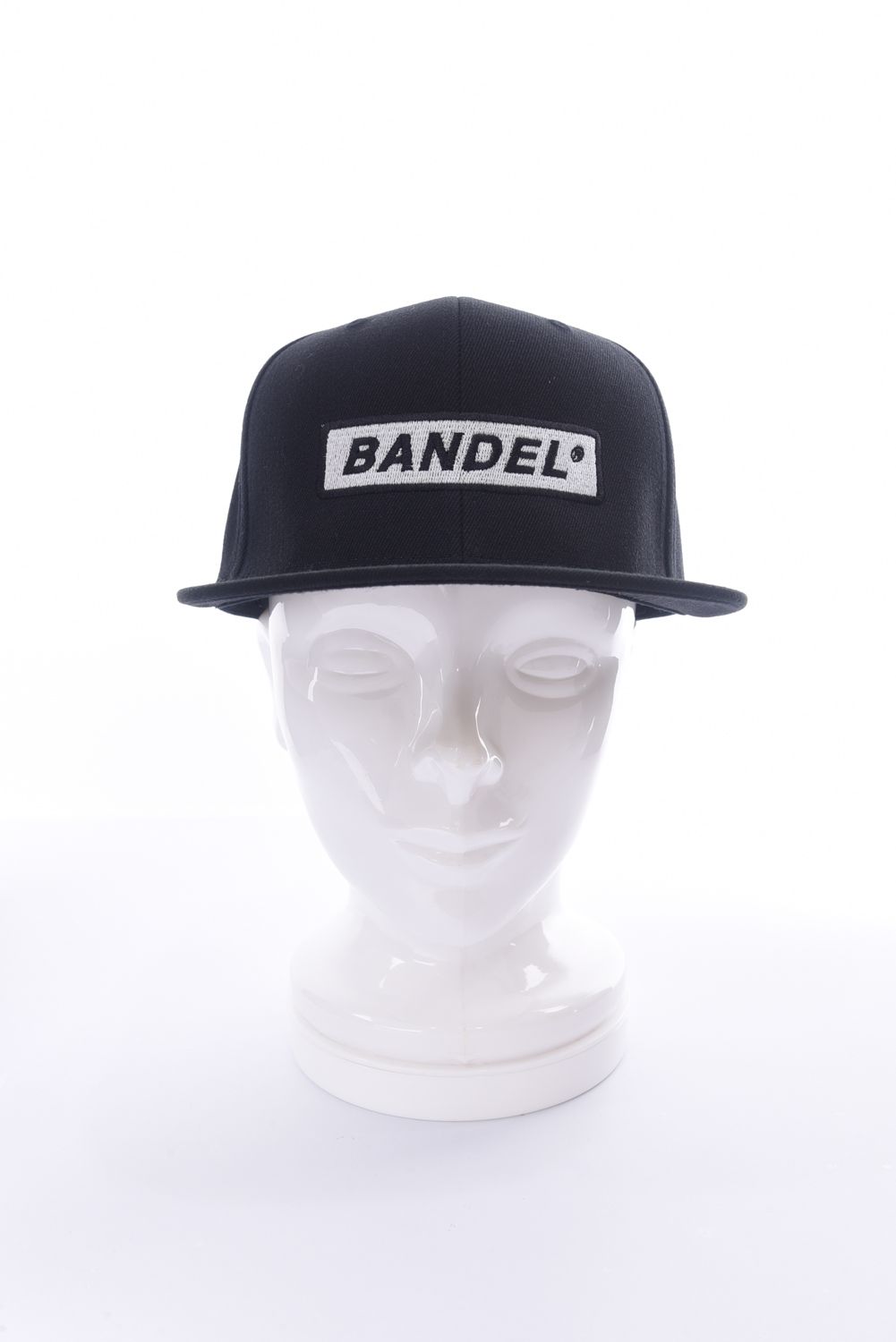 LOGO WAPPEN FLATVISOR CAP / ロゴワッペン フラットキャップ (ブラック)