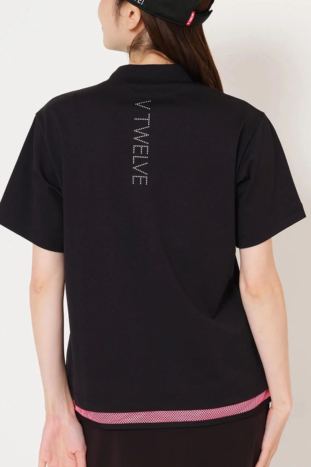 【26SS】【レディース】 SNEAK MOCK / ブランドロゴ ネオンカラーライン モックネックTシャツ (ブラック)