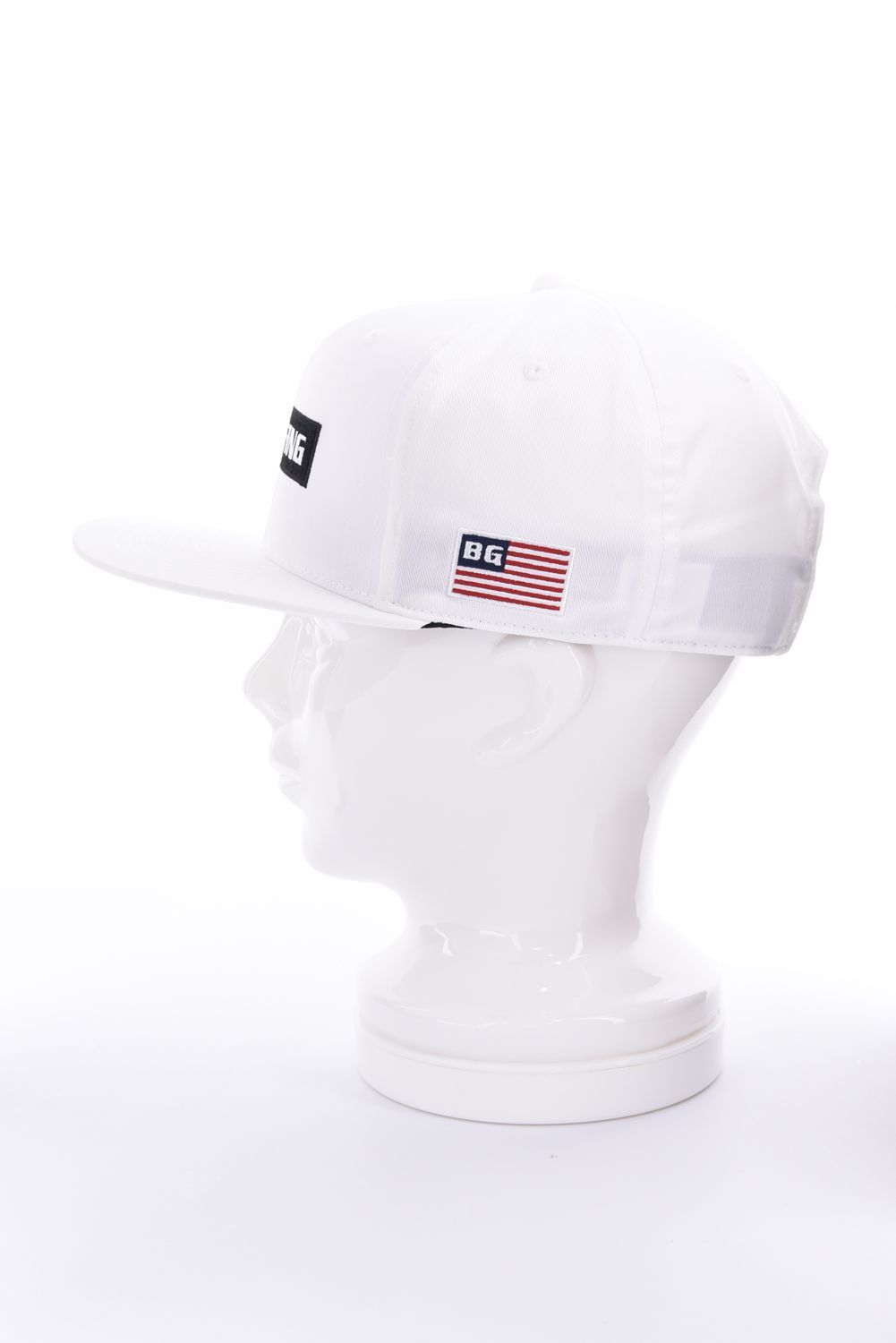 【26AW】 MEN’S BOX LOGO FLAT VISOR CAP / ボックスロゴ刺繍 フラットキャップ (ホワイト)