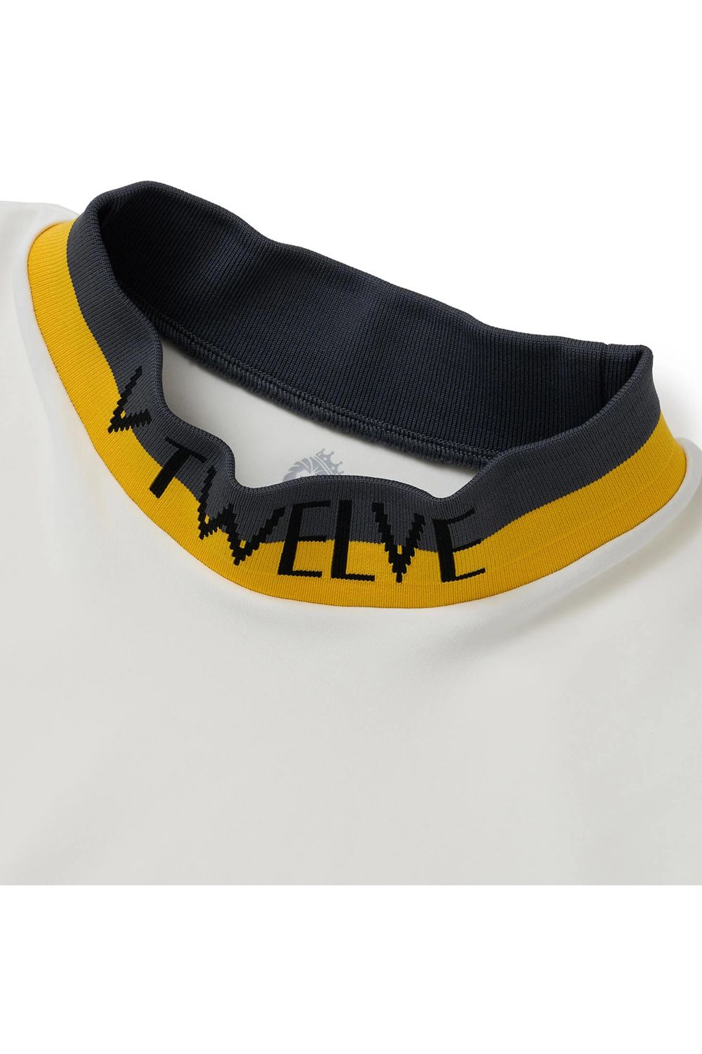 【26SS】【レディース】 ONE HAND MOCK / バイカラージャカード モックネックTシャツ (ホワイト)