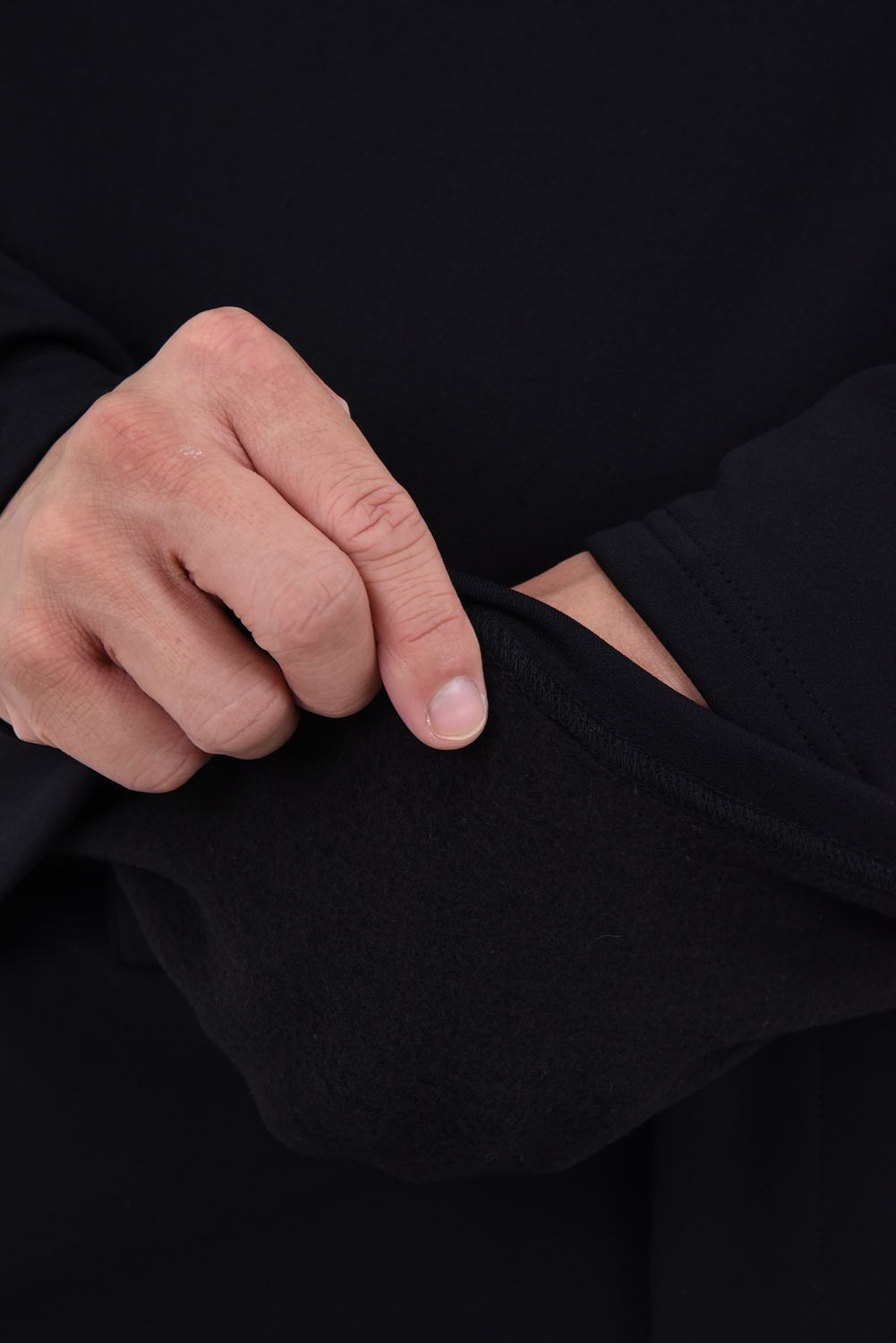 【26AW】 WARM INNER MOCK NECK / 裏起毛 ブランドロゴ刺繍 モックネックシャツ (ブラック)*